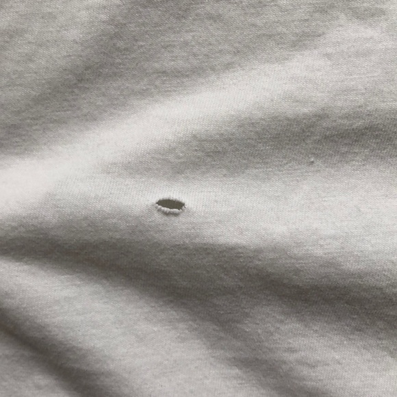 Vineyard Vines Longsleeve size Medium - Picture 5 of 6